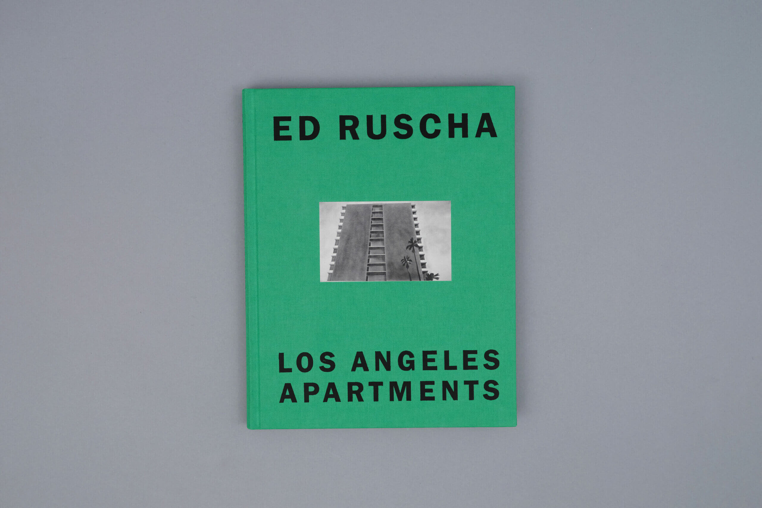 Ruscha-los-angeles-appartements-steidl-cover