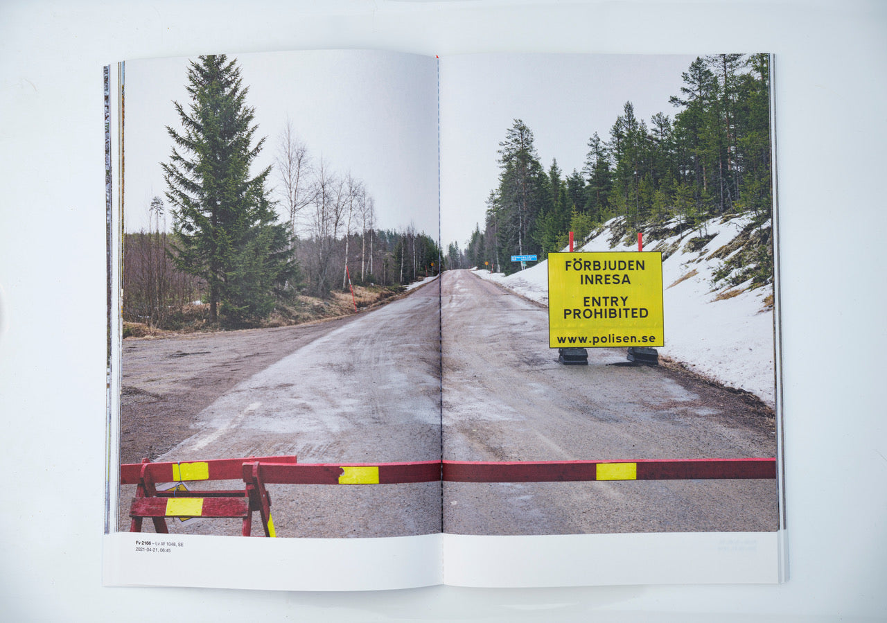 grenseeksaminasjon-gränsundersökning-border-inspection-2021-johansen-journal-photobooks-3