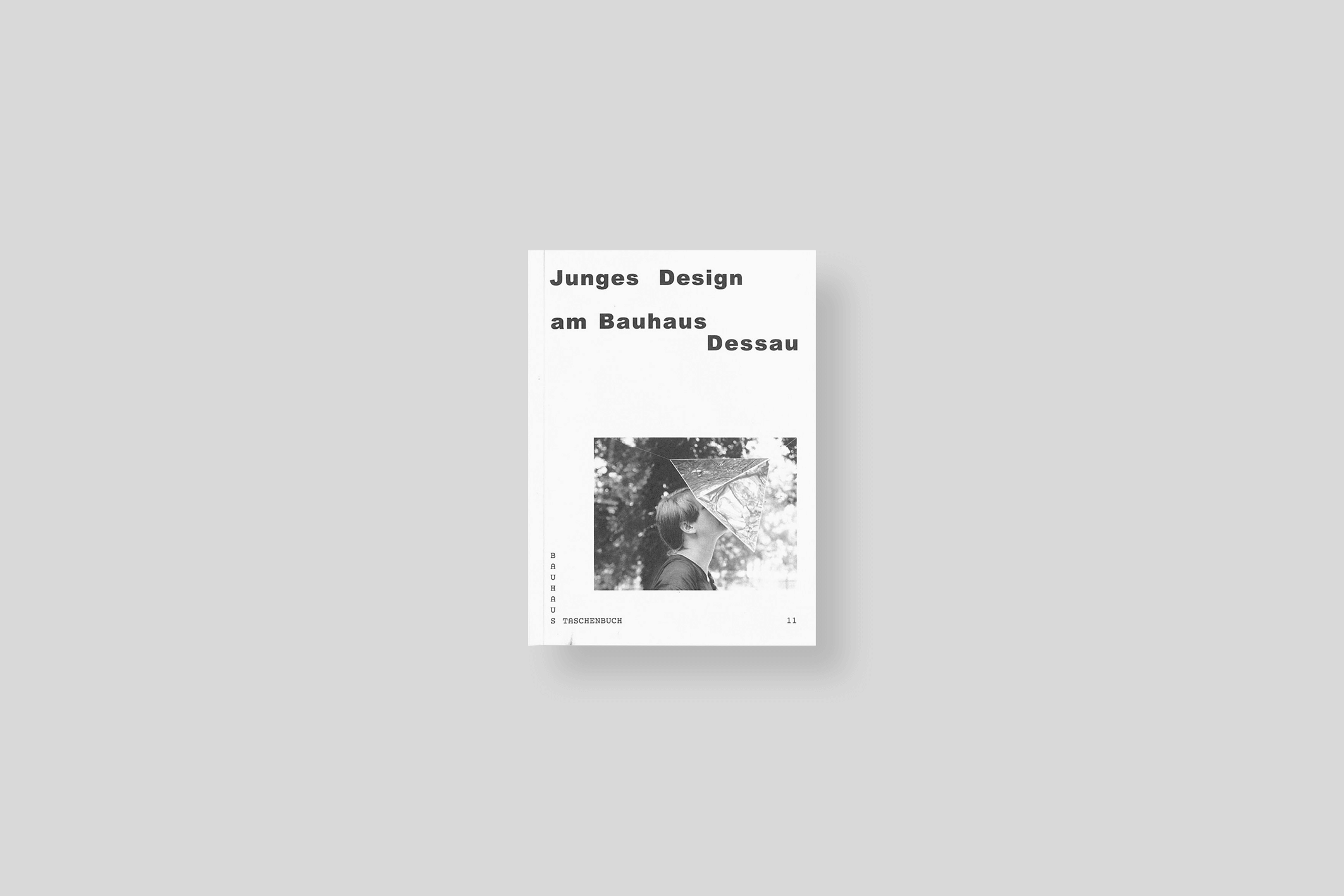 bauhaus-taschenbuch-11-junges-design-am-bauhaus-dessau-spector-books-cover