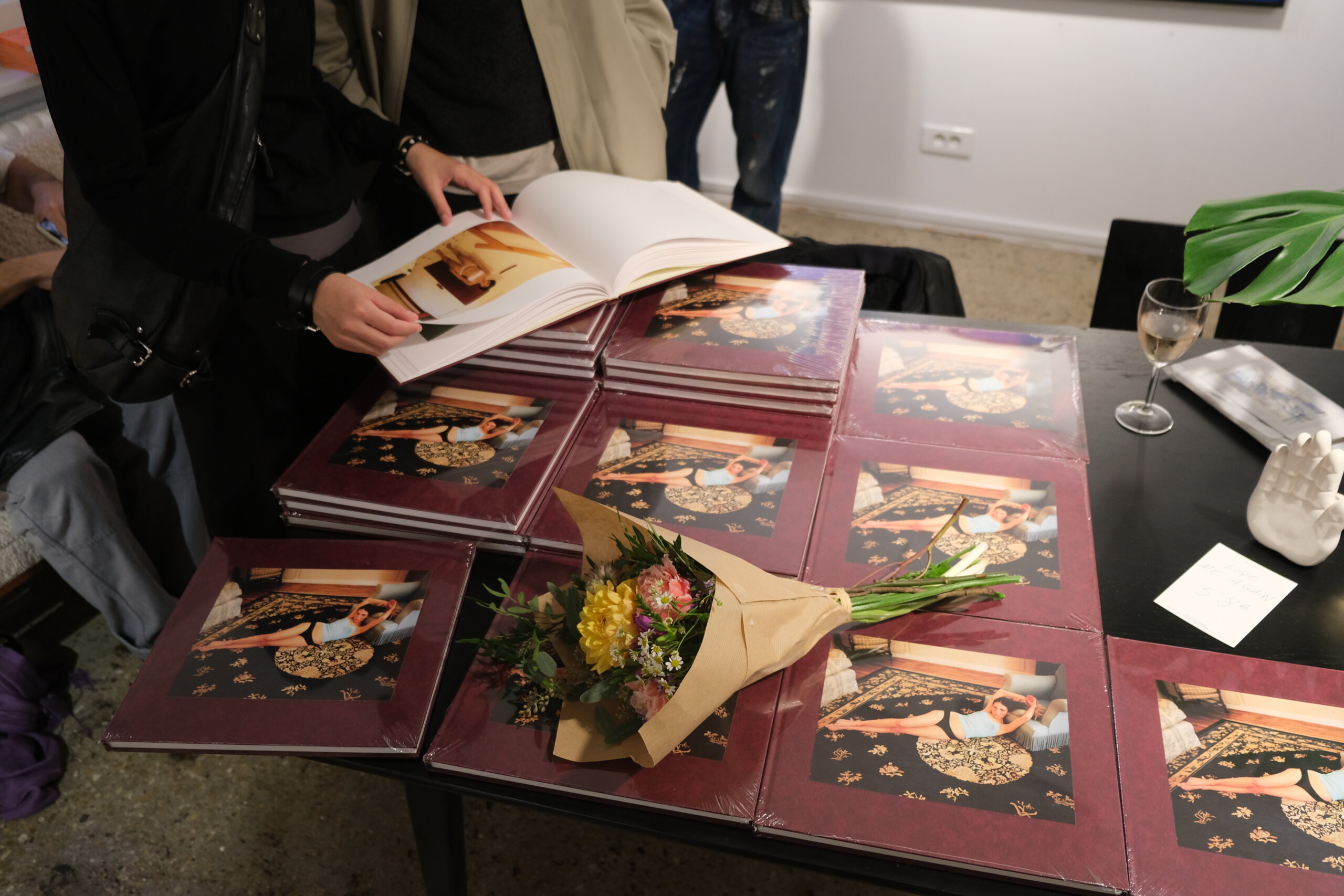 lancement-love-me-again-3