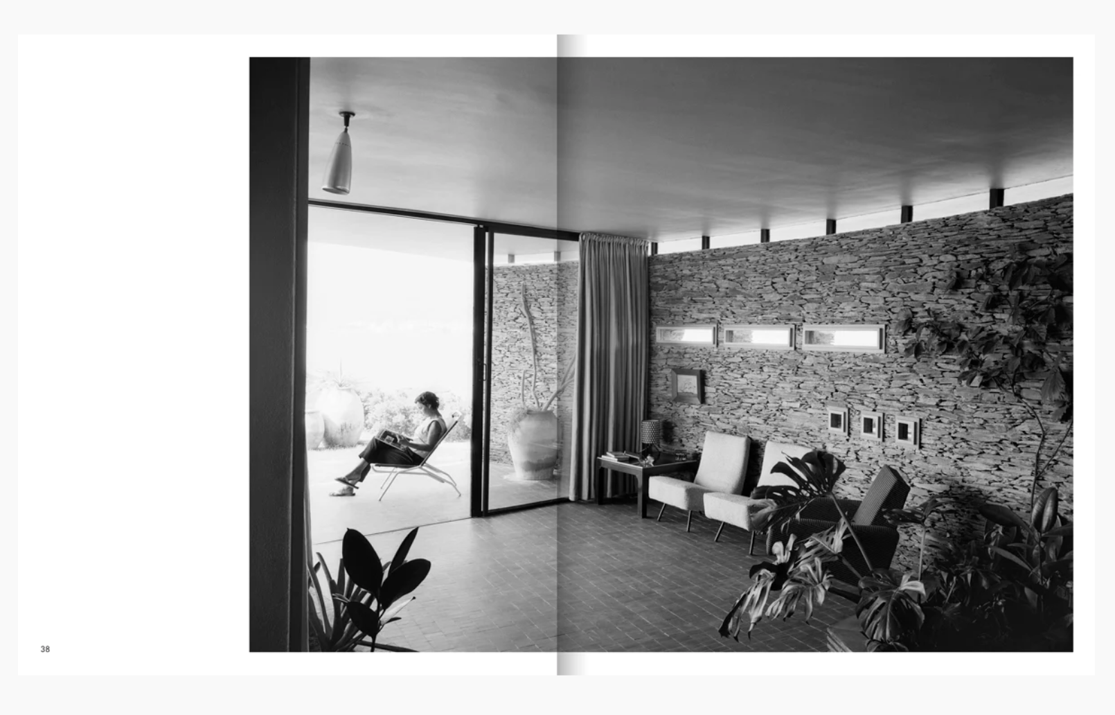 the-modern-archiecture-of-cadaques-2